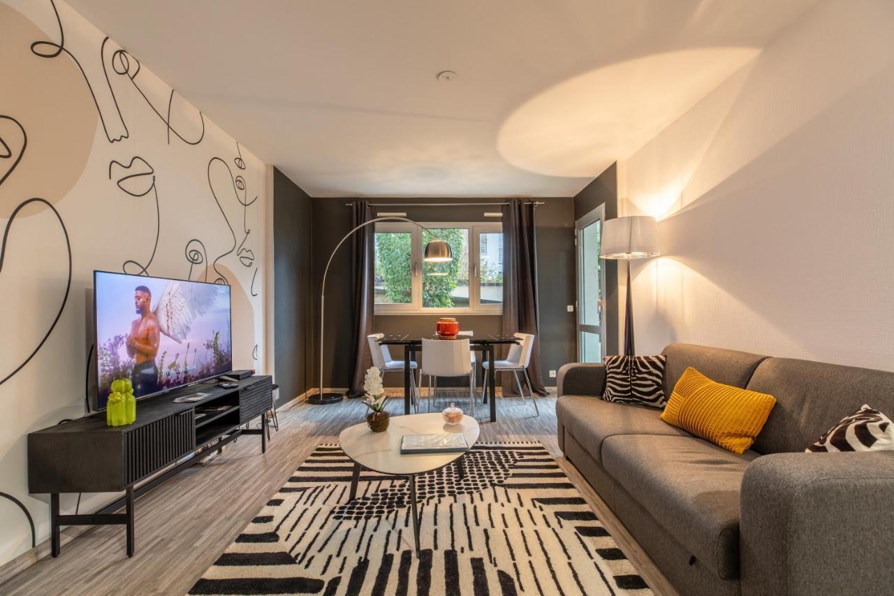 Apartment F2 